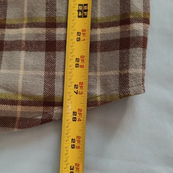 202. Marmot Doran Midweight Flannel Shirt | Color: Vetiver - Picture 5 of 9